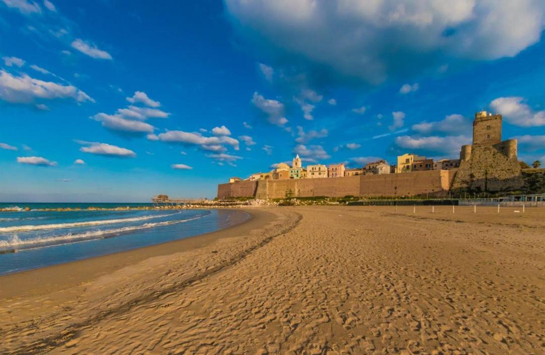 Lumia Hotel Termoli Exterior photo